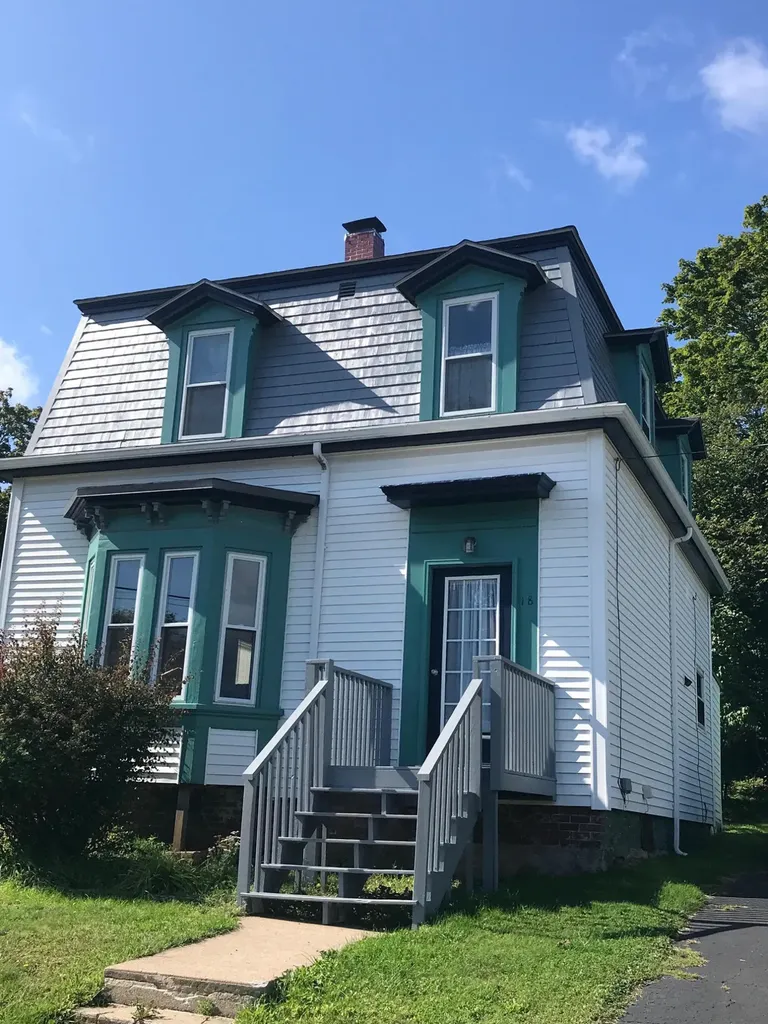 18 Mitchell Street Eastport ME 04631