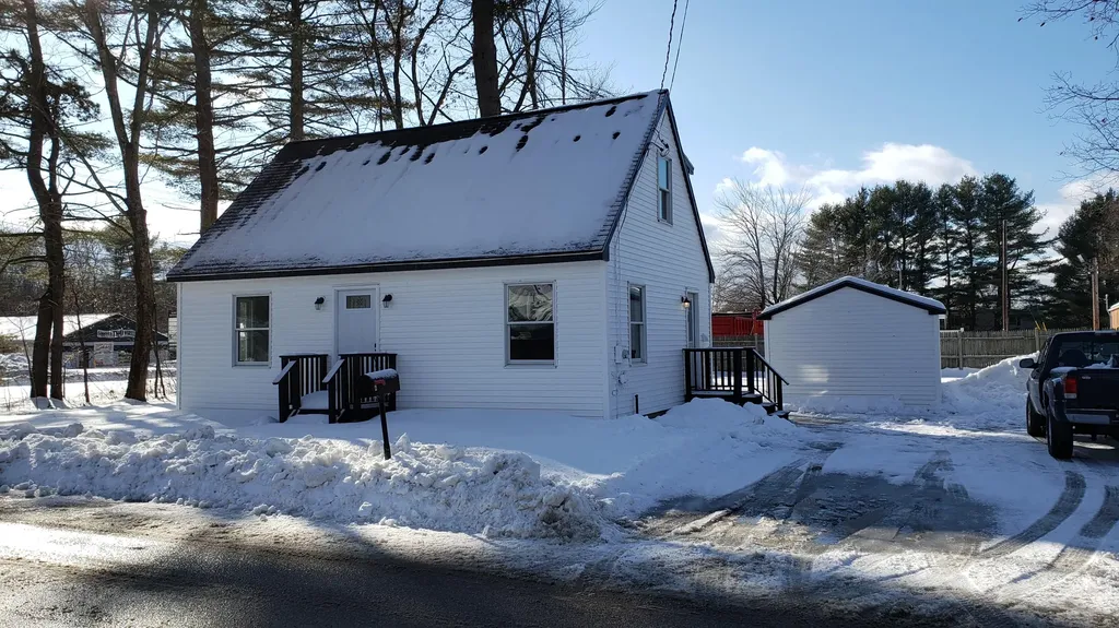 4 Sandbar Road Windham ME 04062