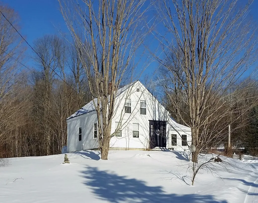 115 Collins Mills Road West Gardiner ME 04345