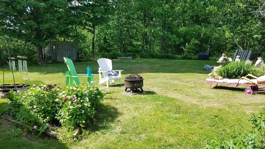 115 Collins Mills Road West Gardiner ME 04345