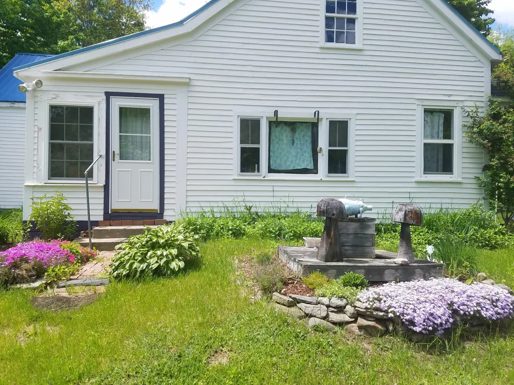 115 Collins Mills Road West Gardiner ME 04345