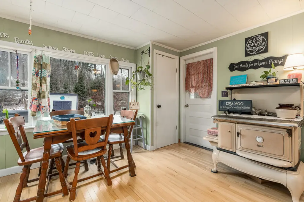 115 Collins Mills Road West Gardiner ME 04345