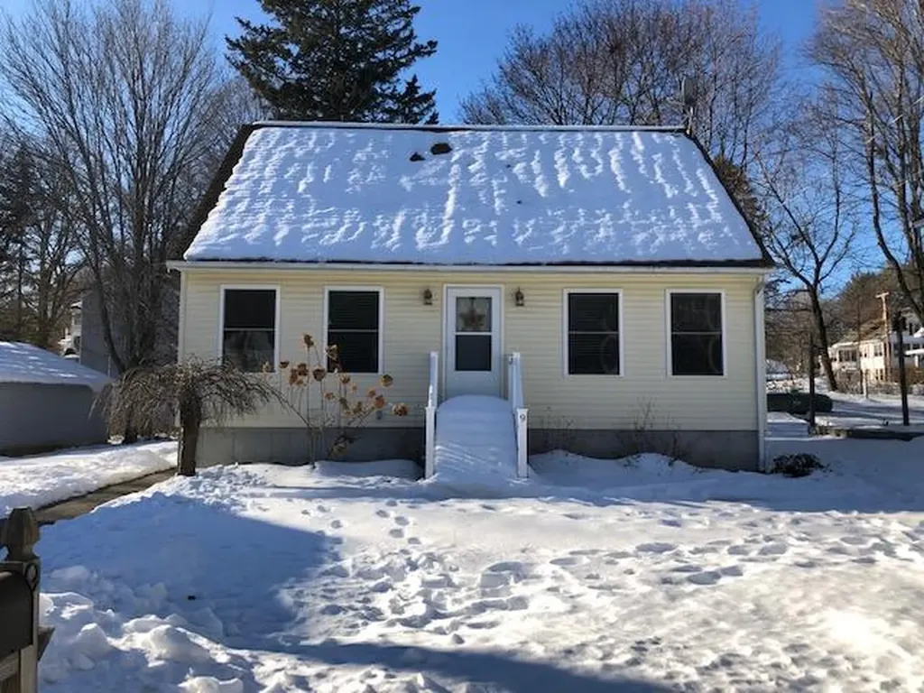9 Trafton Street Sanford ME 04073