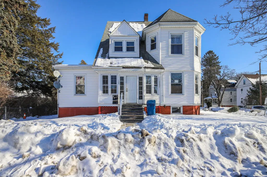 169 Glenwood Avenue Portland ME 04103