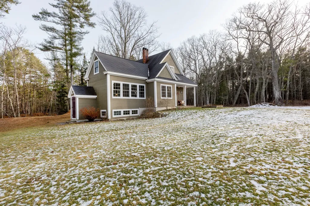 151 Coombs Road Brunswick ME 04011
