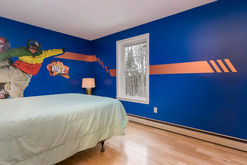 11 Hampton Circle Scarborough ME 04074