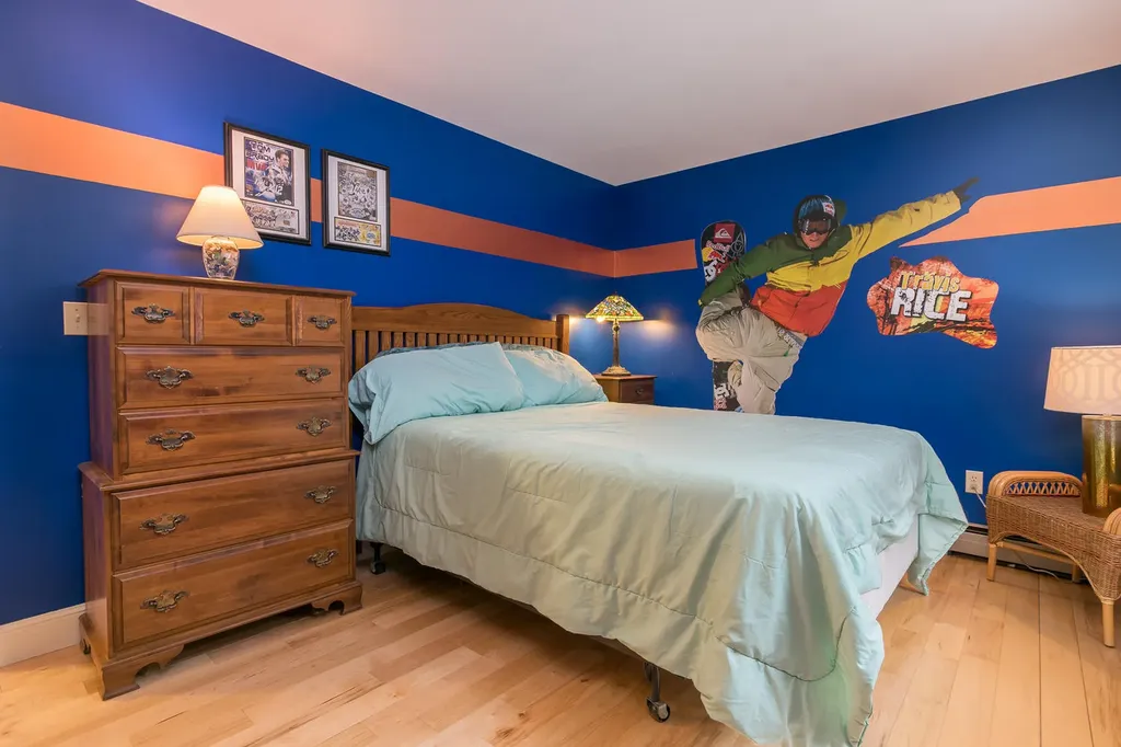 11 Hampton Circle Scarborough ME 04074