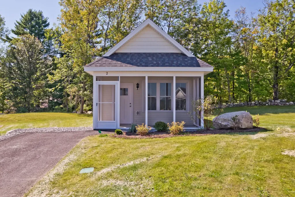 2 A Street Bridgton ME 04009