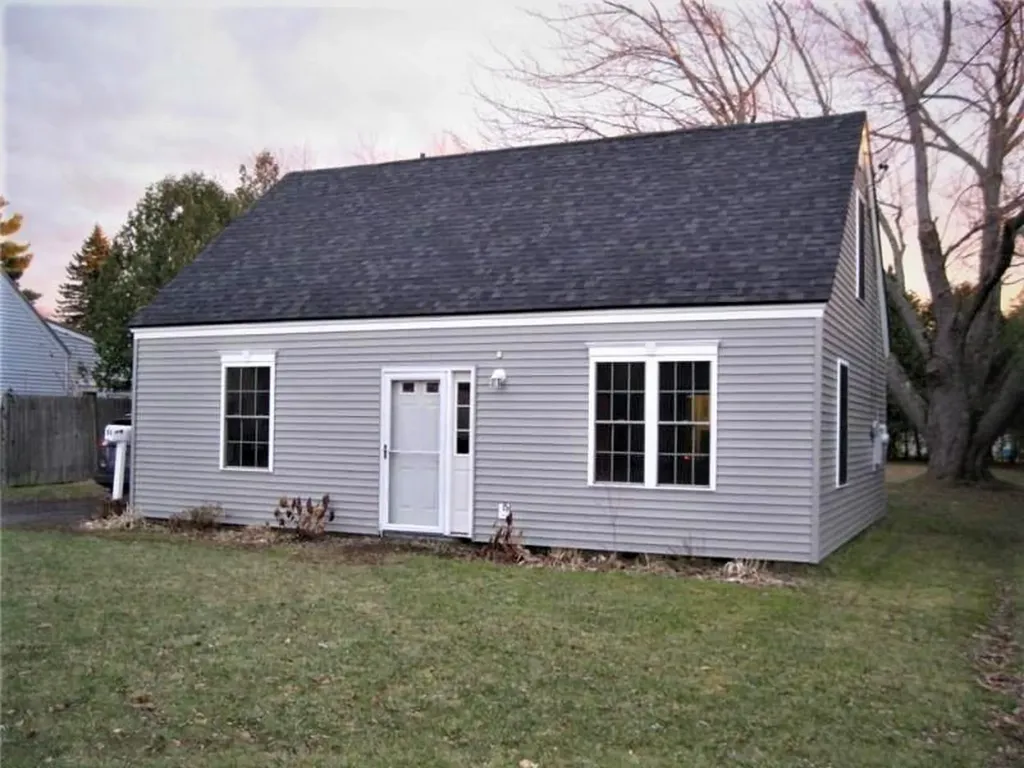 31 Military Avenue Fairfield ME 04937