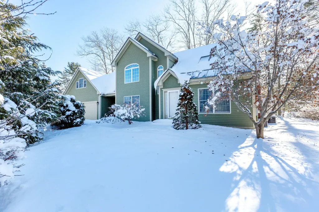 5 Baxter Lane Brunswick ME 04011