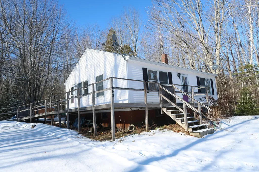 440 New England Road Searsmont ME 04973