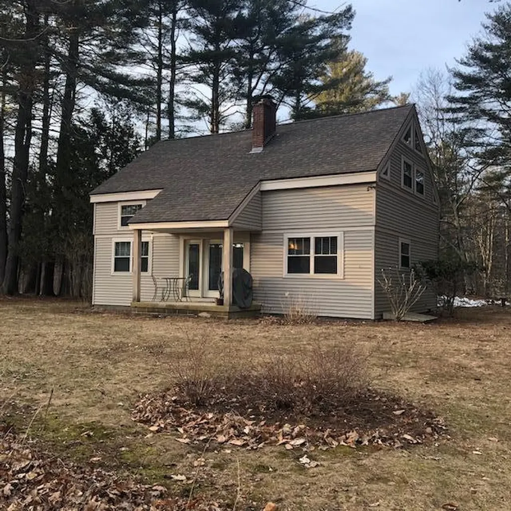 110 Nottingham Road Winthrop ME 04364