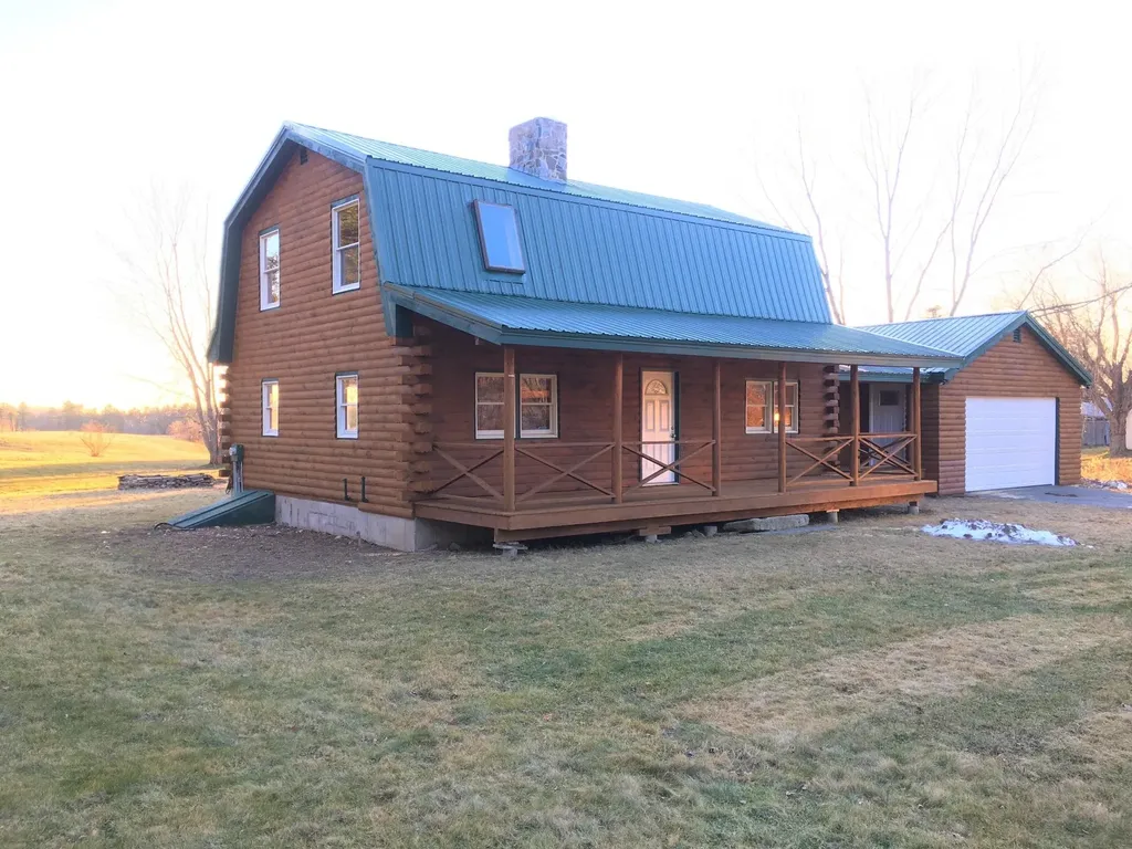 29 Barber Road Randolph ME 04346