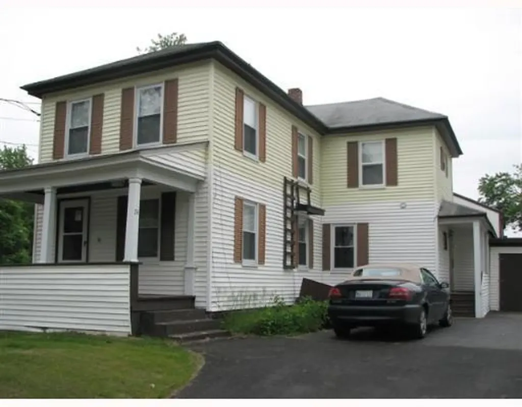 74 Jordan Avenue Brunswick ME 04011