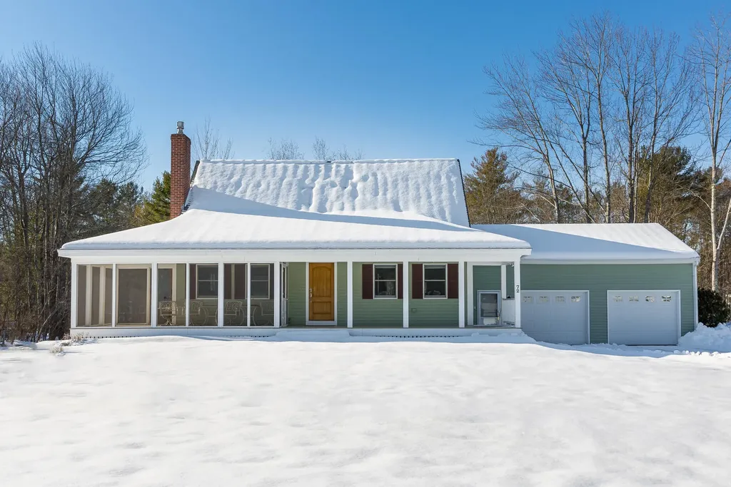 72 Winding Way Yarmouth ME 04096