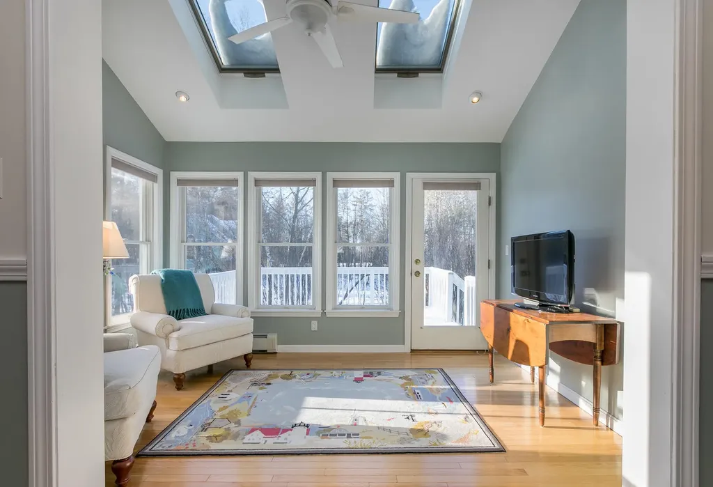 72 Winding Way Yarmouth ME 04096
