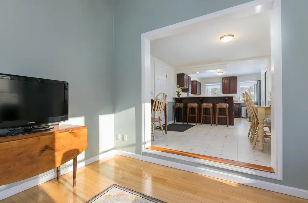 72 Winding Way Yarmouth ME 04096