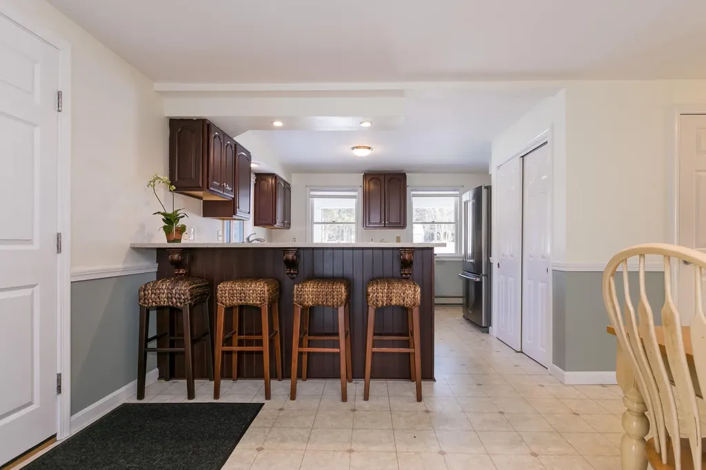 72 Winding Way Yarmouth ME 04096