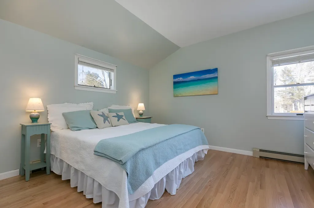 72 Winding Way Yarmouth ME 04096