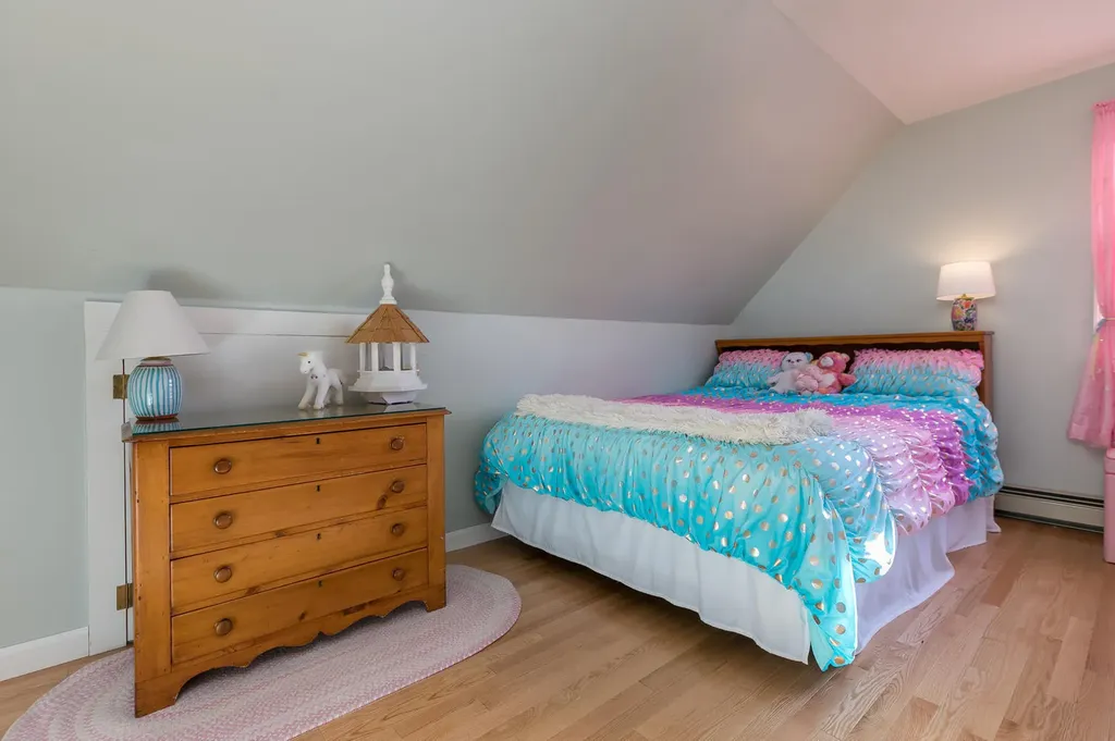 72 Winding Way Yarmouth ME 04096