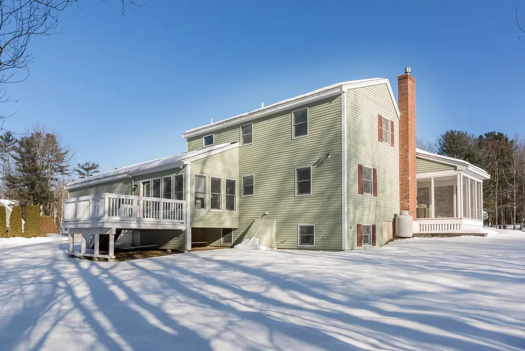72 Winding Way Yarmouth ME 04096