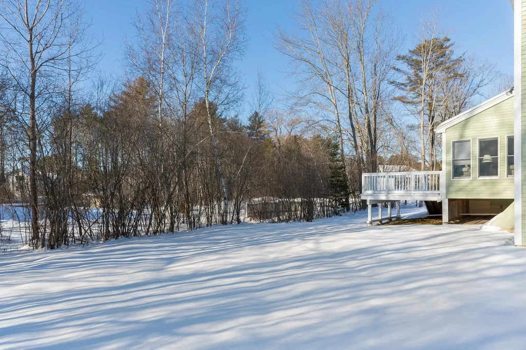 72 Winding Way Yarmouth ME 04096