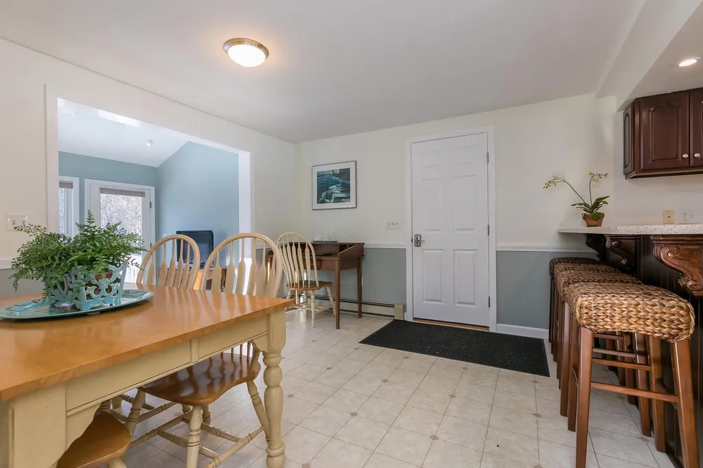 72 Winding Way Yarmouth ME 04096