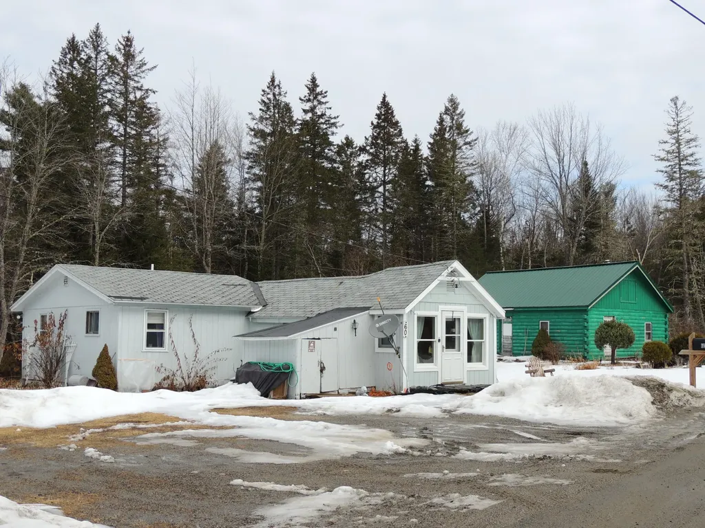 60 Chick Hill Road Clifton ME 04428