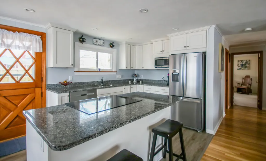 6 Memorial Drive Biddeford ME 04005