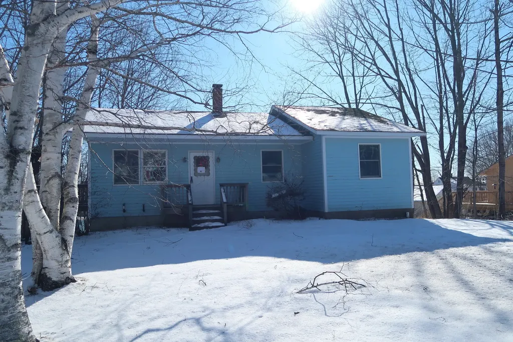 2 Olympic Avenue Rockland ME 04841