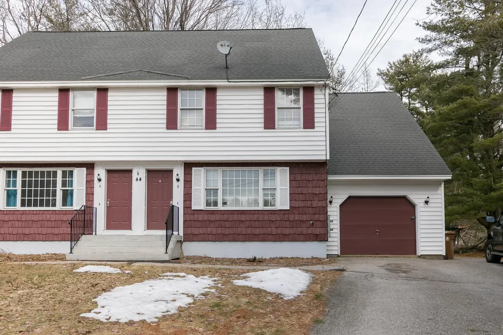 44 Stockman Avenue Saco ME 04072