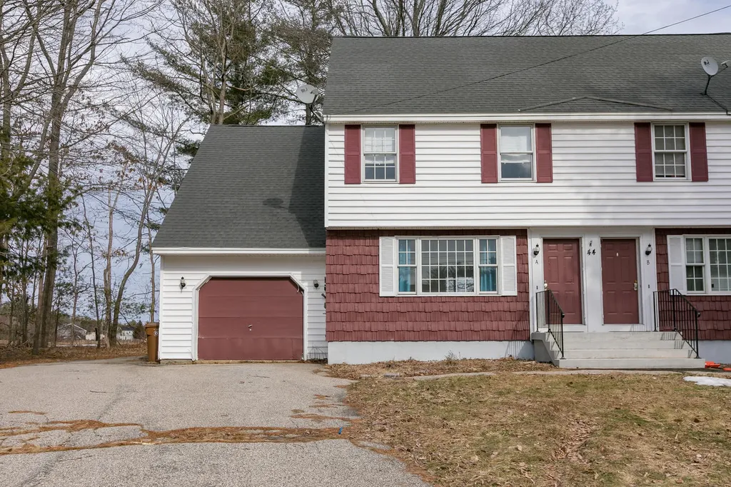 44 Stockman Avenue Saco ME 04072