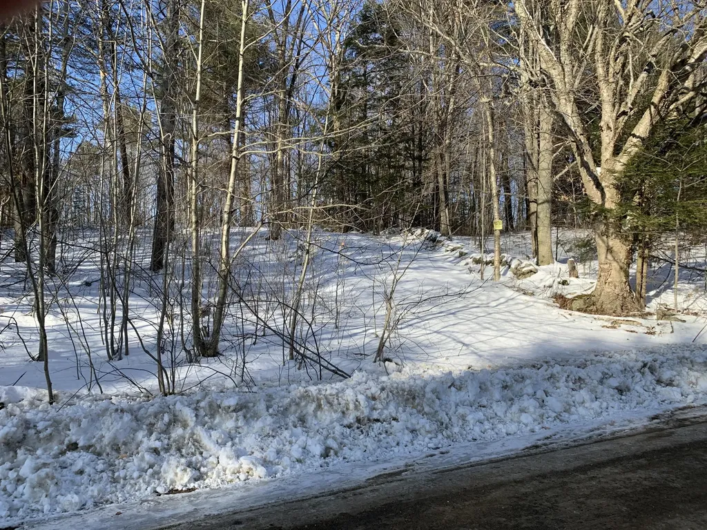 419 Old County Road Washington ME 04574