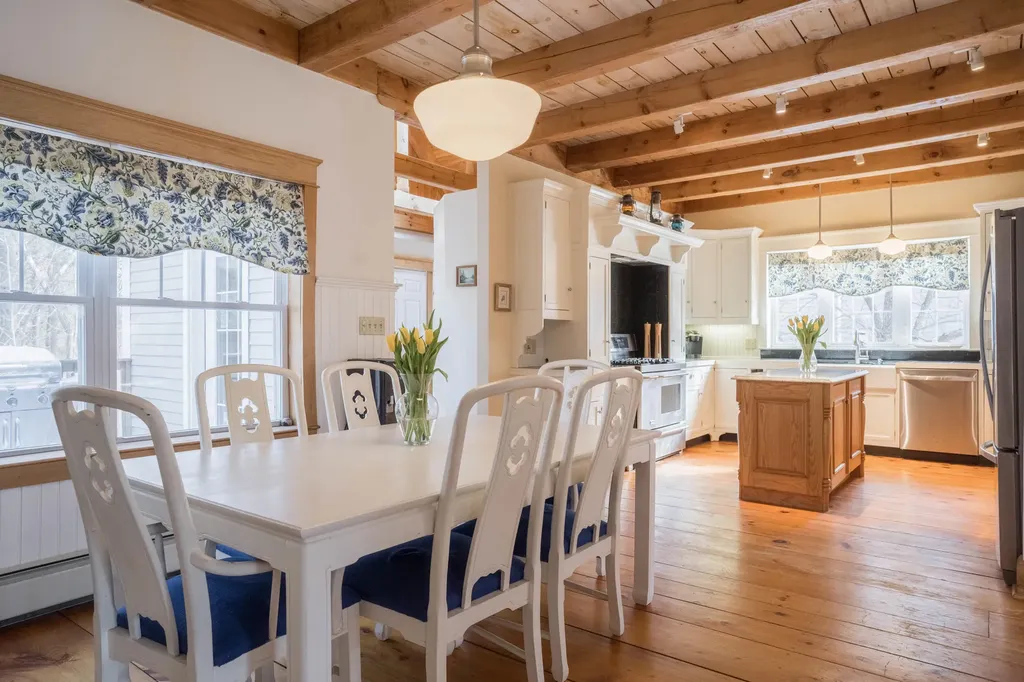 4 Brickyard Cove Road Harpswell ME 04079