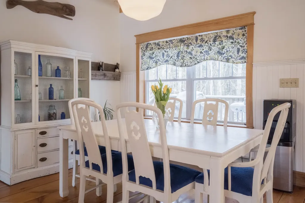 4 Brickyard Cove Road Harpswell ME 04079