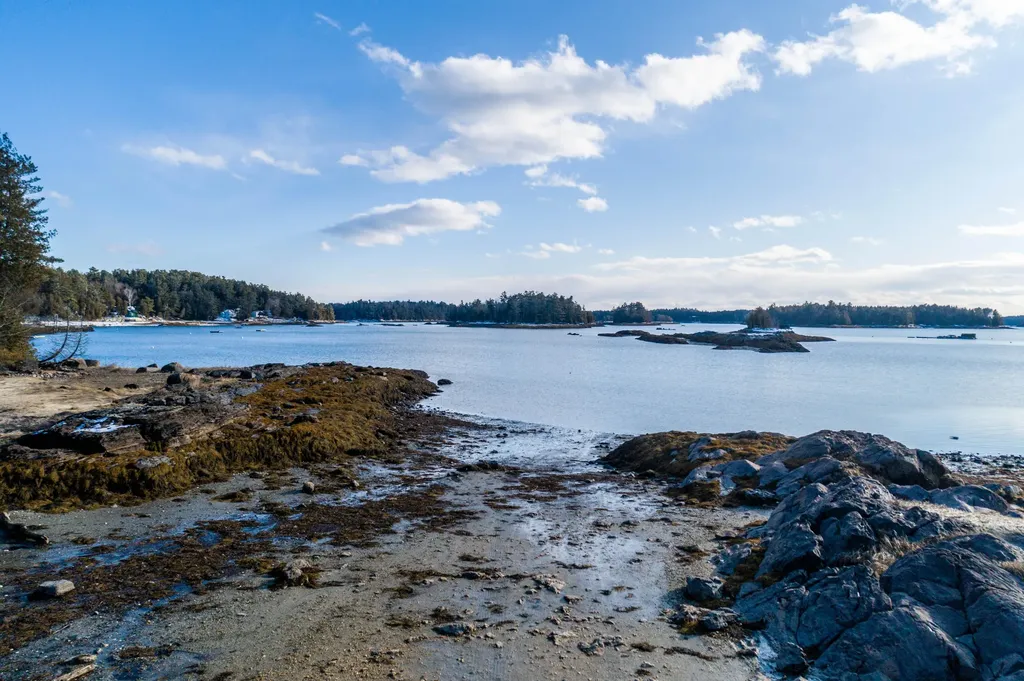 4 Brickyard Cove Road Harpswell ME 04079