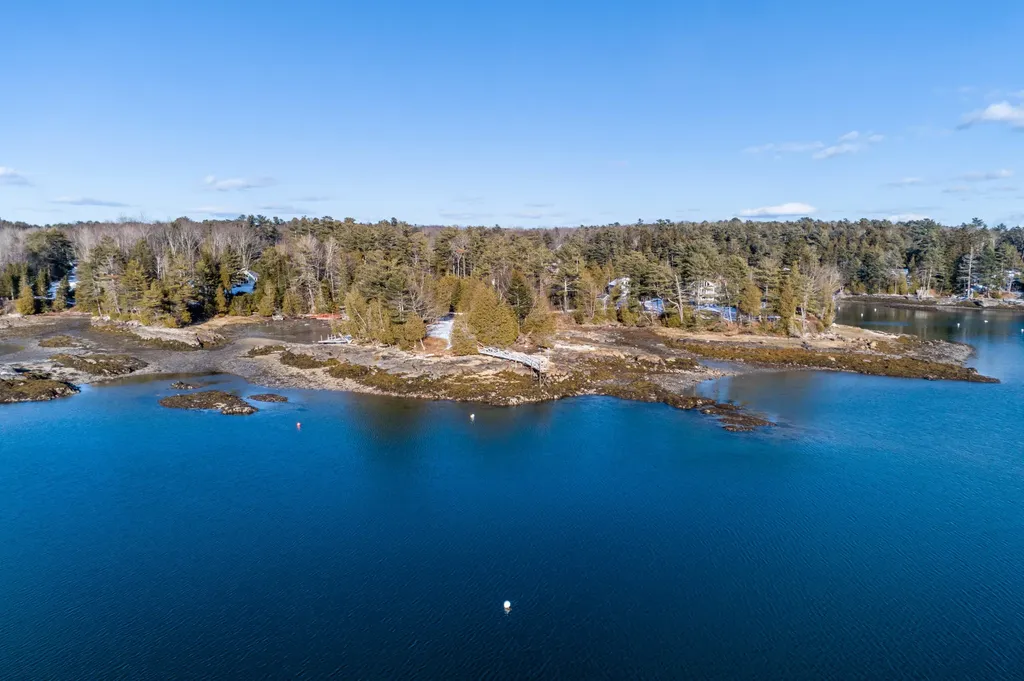 4 Brickyard Cove Road Harpswell ME 04079