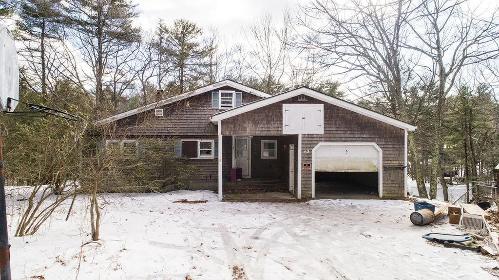 62 Hooper Shores Road York ME 03909