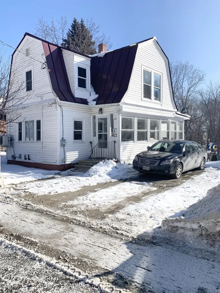 25 North Street Augusta ME 04330