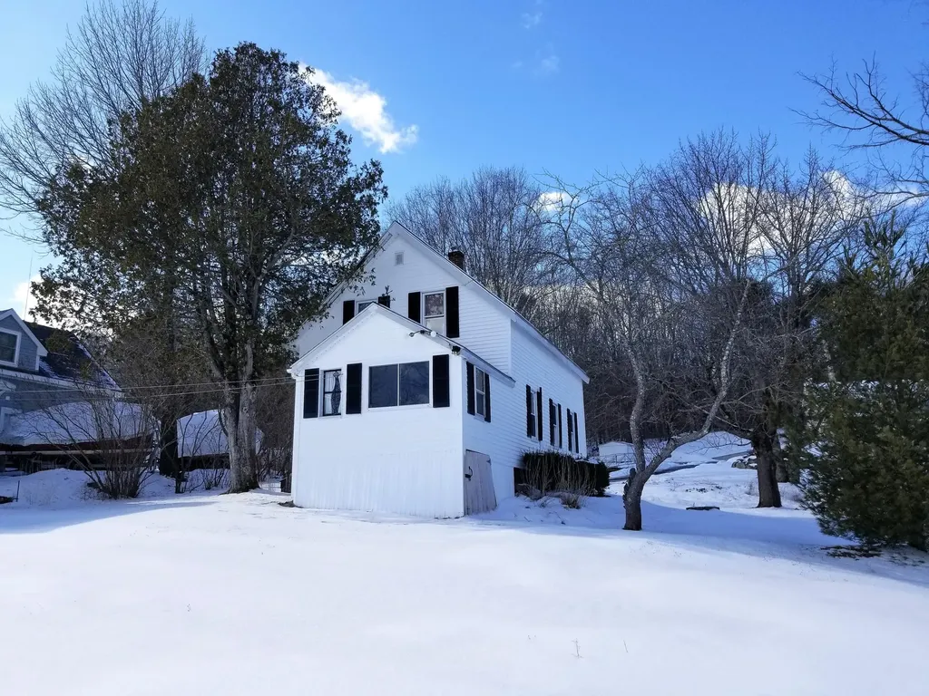 1559 Washington Street Bath ME 04530