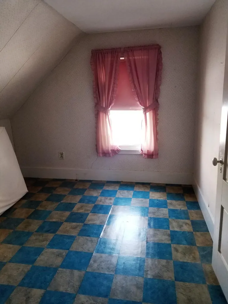 1559 Washington Street Bath ME 04530