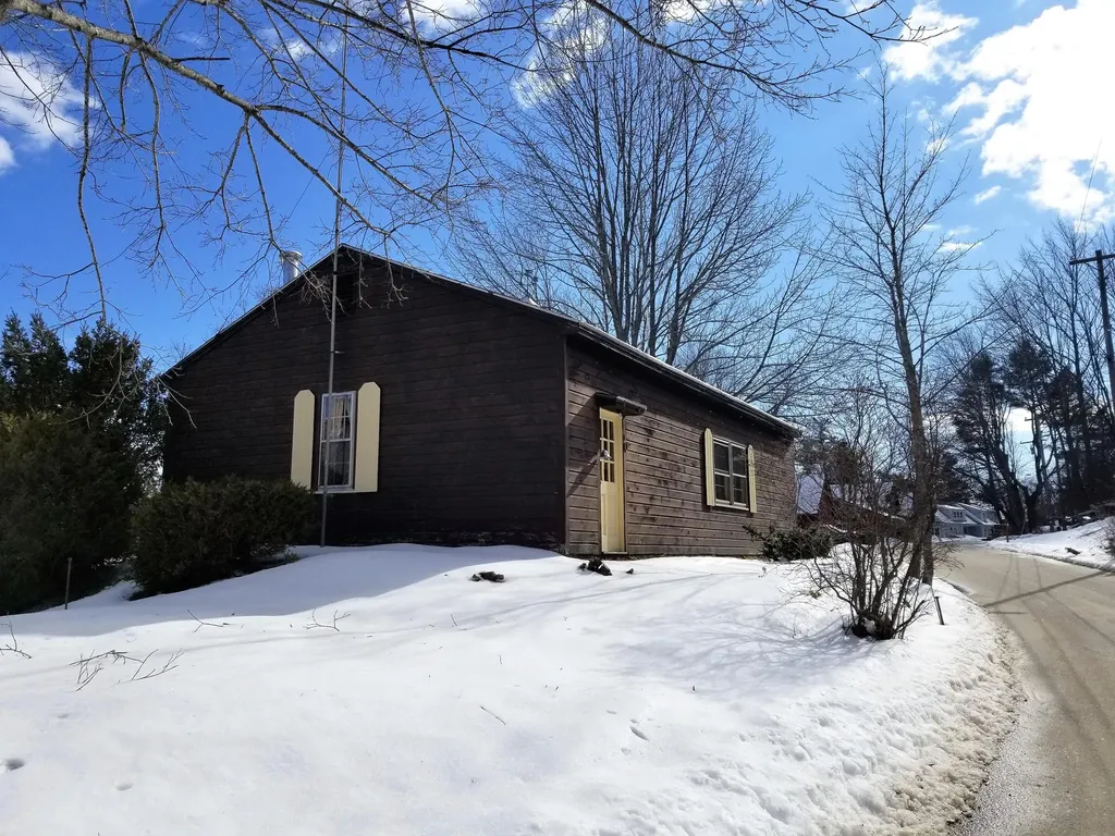 1559 Washington Street Bath ME 04530