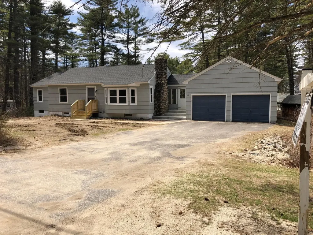 27 Cape Road Raymond ME 04071