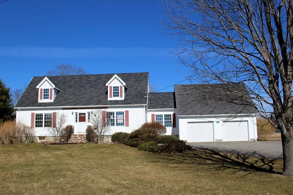 31 Browns Road South Thomaston ME 04858