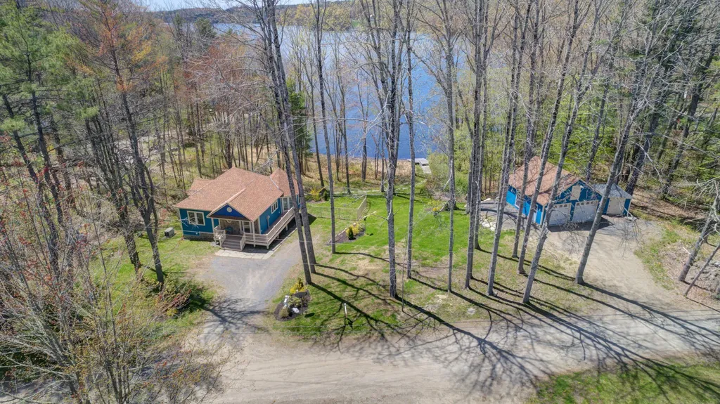 86 Cedar Lane Nobleboro ME 04555