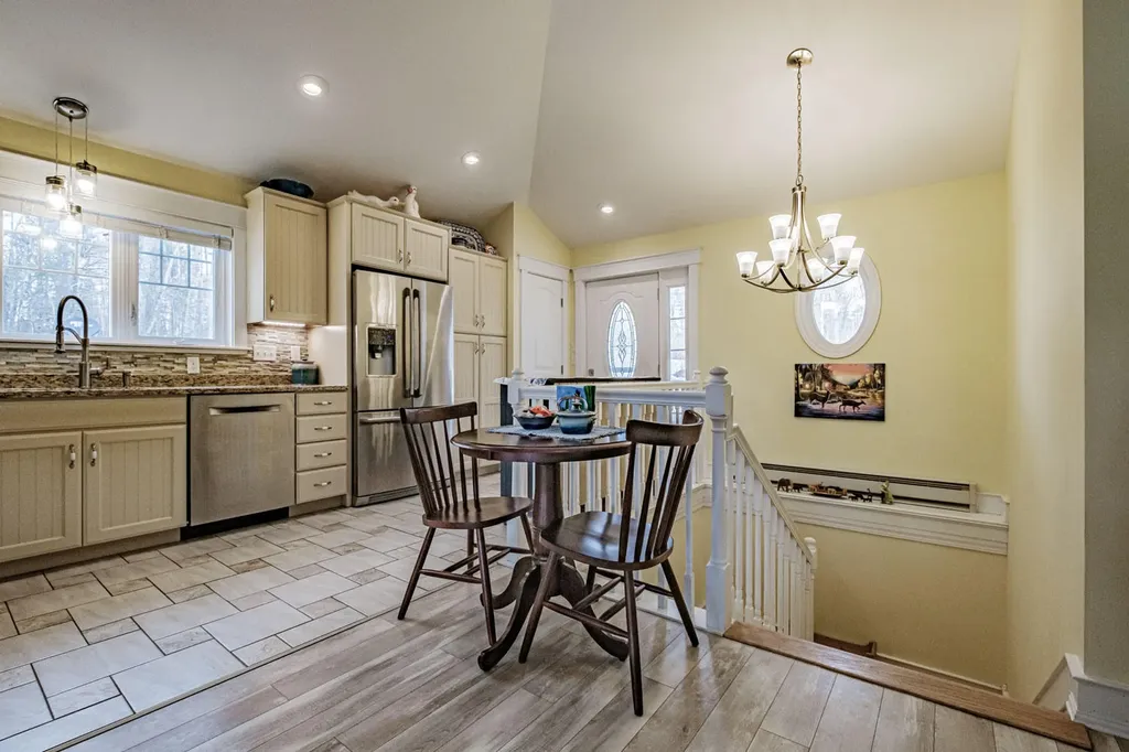 86 Cedar Lane Nobleboro ME 04555