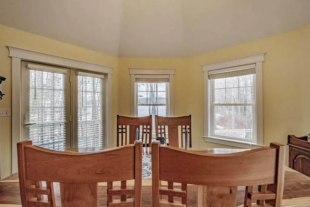 86 Cedar Lane Nobleboro ME 04555