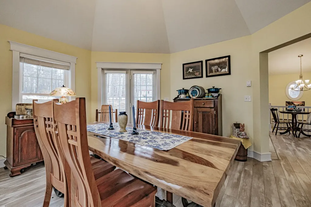 86 Cedar Lane Nobleboro ME 04555