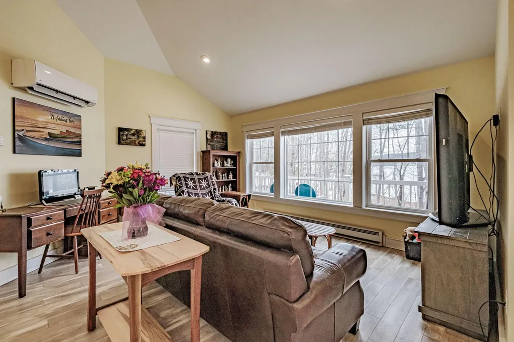 86 Cedar Lane Nobleboro ME 04555