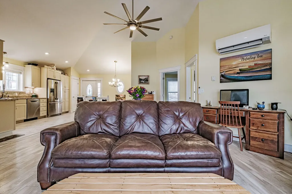 86 Cedar Lane Nobleboro ME 04555